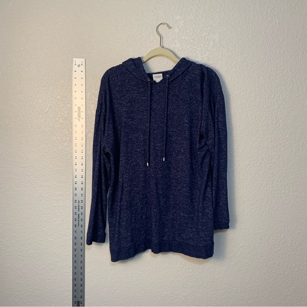 Chico's Weekends Collection pullover top shirt in Blue